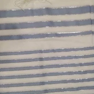 טלית נוטה אור תכלת כסף