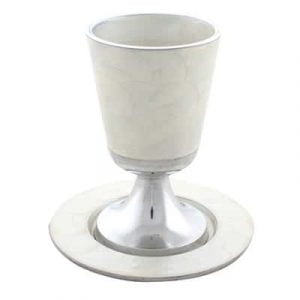 גביע אלומיניום צבע קרם פנינה